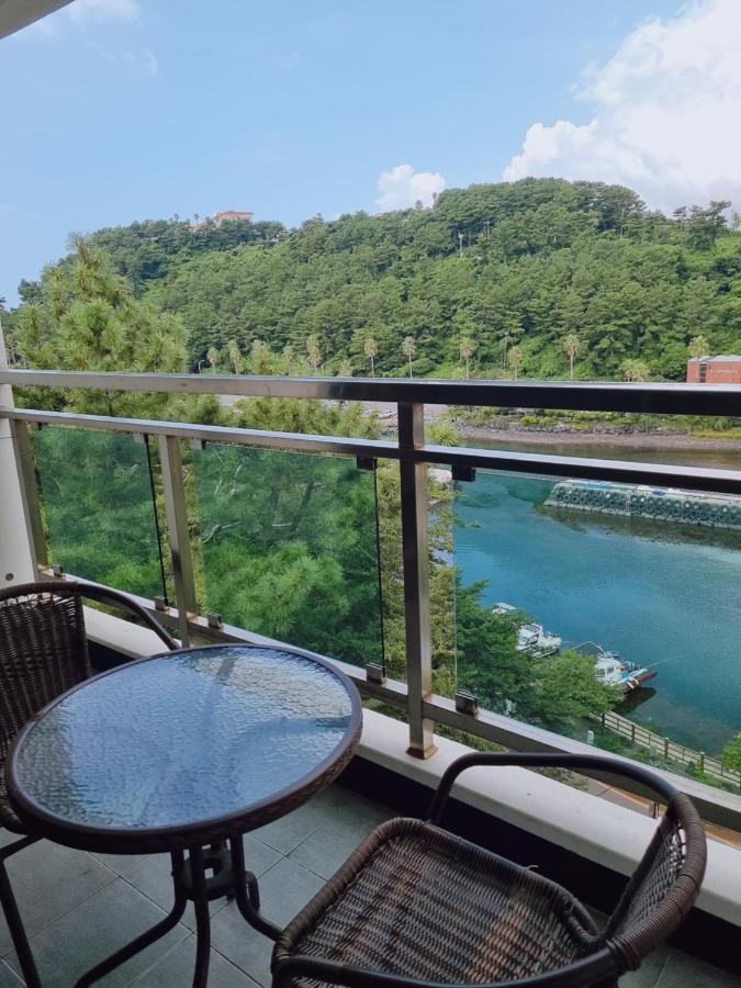 Cheonjiyeon Crystal Hotel Σεογκουίπο Εξωτερικό φωτογραφία